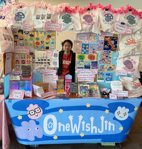 2025 Highlander Con 6ft table